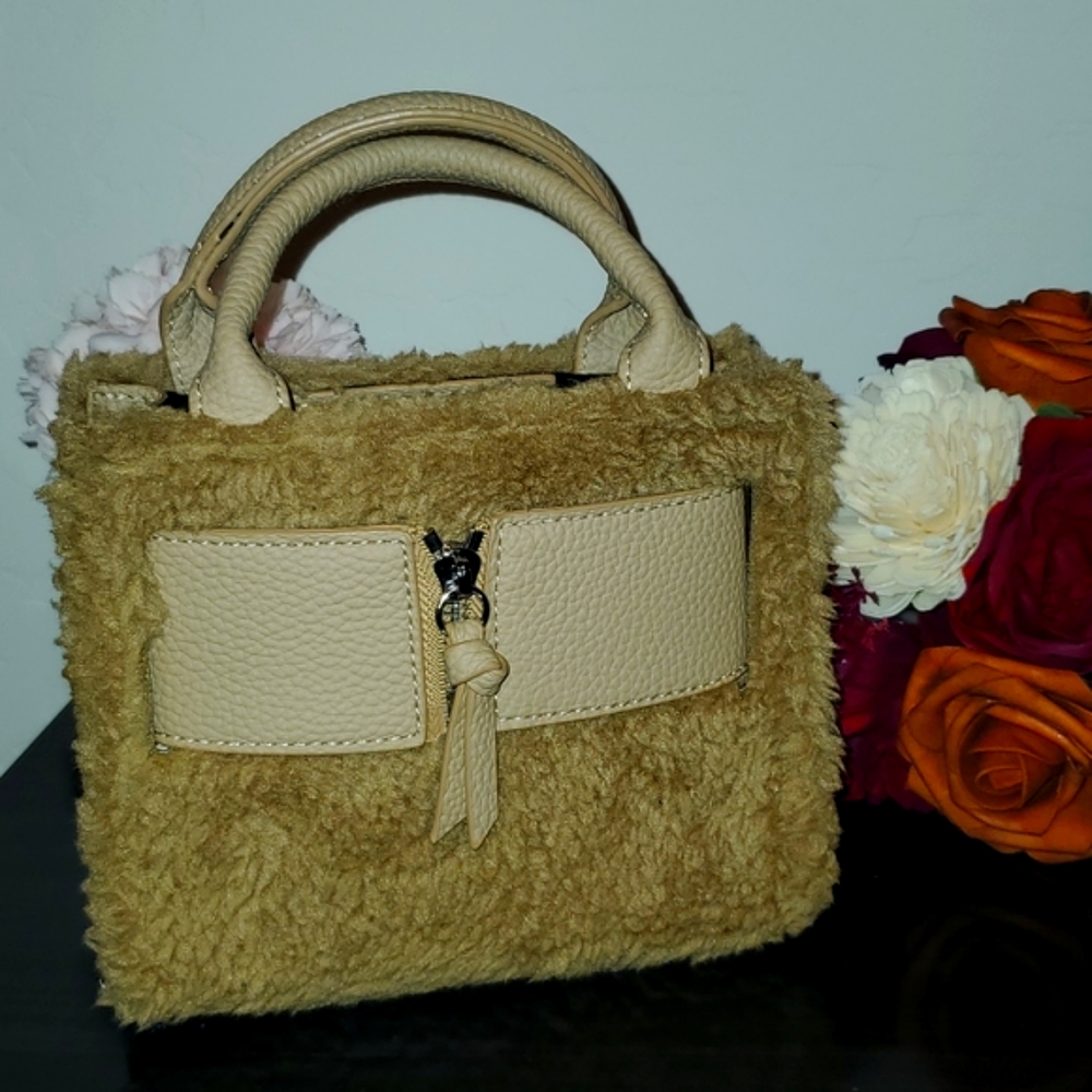 Brandon Blackwood - Kuei Bag | Camel Shearling | (Great Condition)